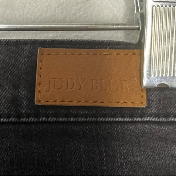 Judy Blue Black Denim Jeans 27 Stretch Taper Slim Ankle Pockets Casual - Picture 5 of 8